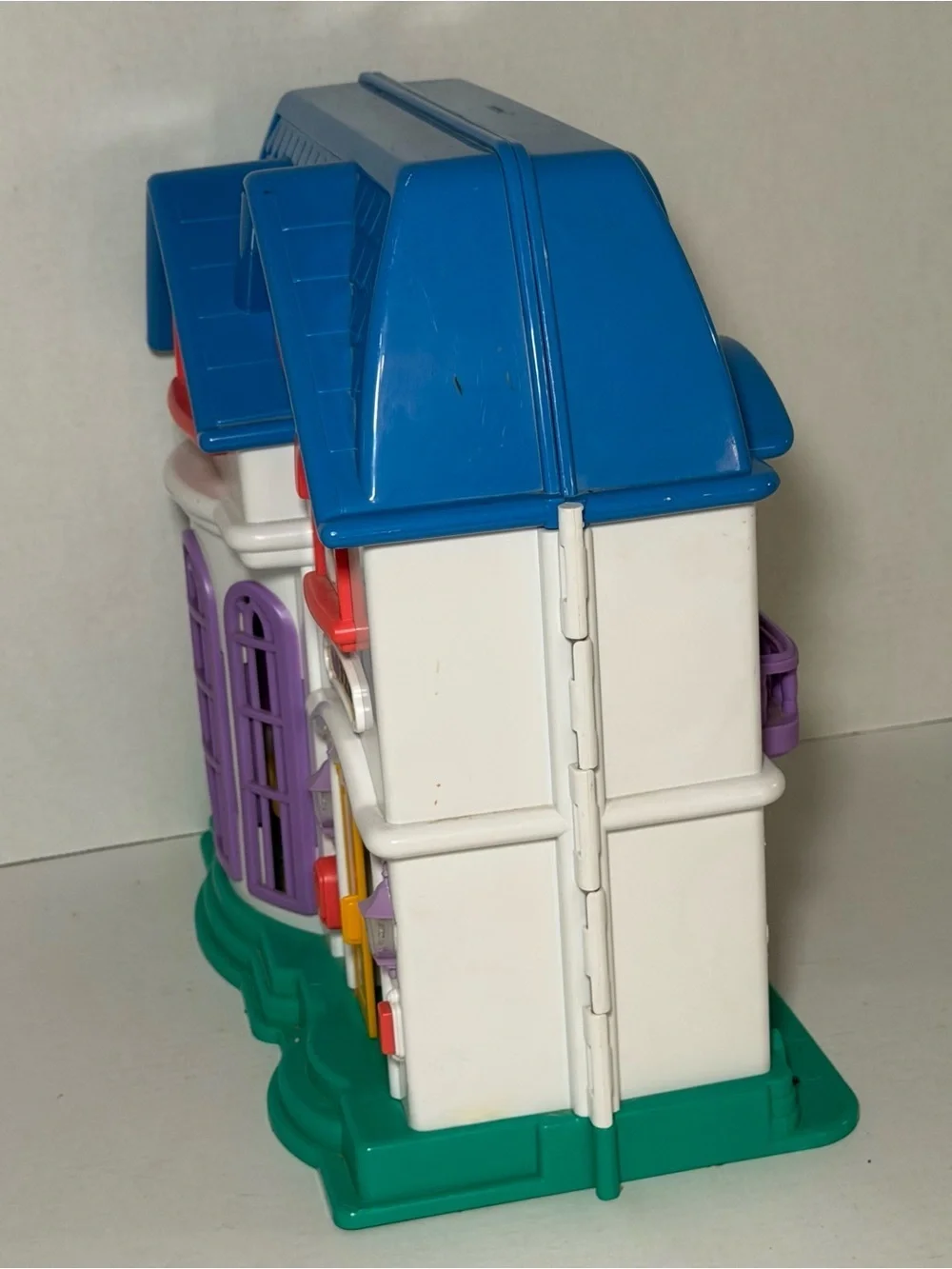 Vintage Keenway My Happy Family Fold Out Doll House with Furniture
